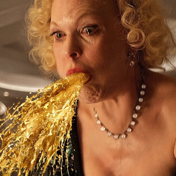 Triangle of Sadness: Το ναυάγιο του ύστερου καπιταλισμού