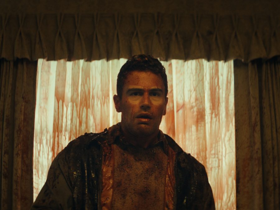 Ο Theo James πρωταγωνιστεί σε διπλό ρόλο στο «The Monkey» του Oz Perkins.