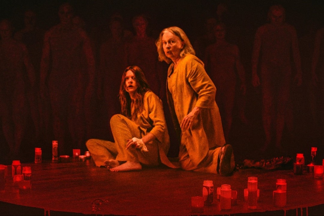 Στιγμιότυπο από την ταινία τρόμου «The Surrender».