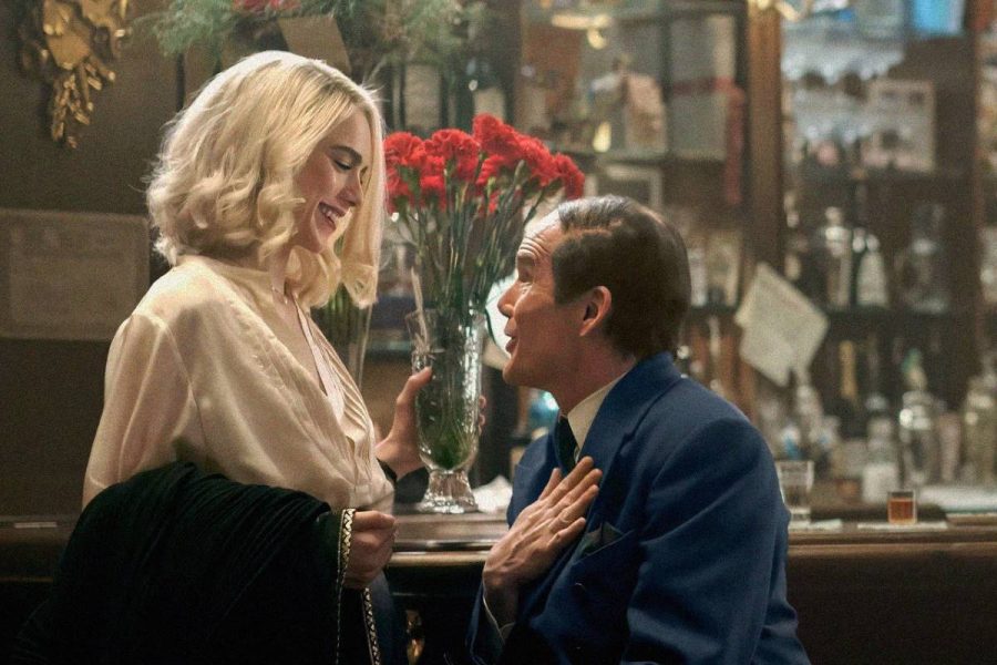 Blue Moon: Μελαγχολικοί μονόλογοι για το συναίσθημα που δεν φτάνεις ποτέ