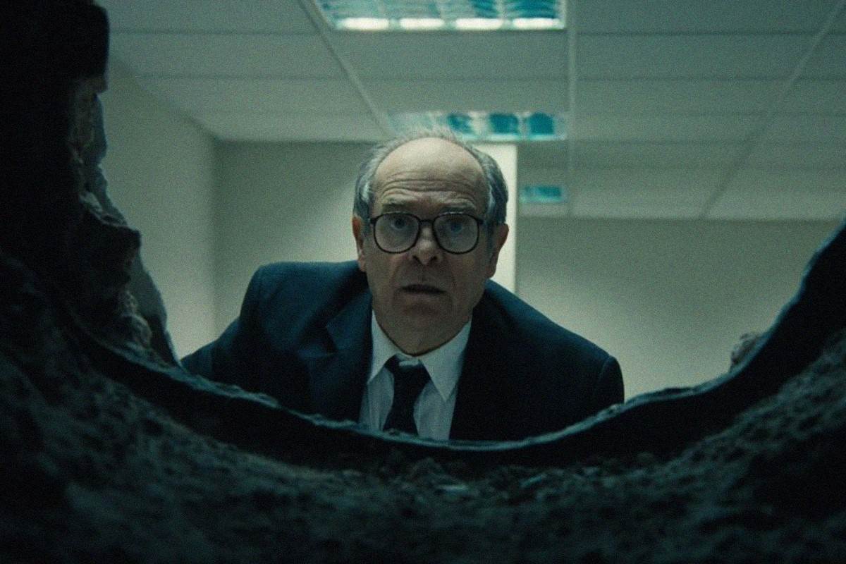 Ο Κώστας Φιλίππογλου σε στιγμιότυπο από τη σειρά «Ριφιφί» του Σωτήρη Τσαφούλια.